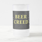 これは私のビールだ。こういうものが多い フロストグラスビールジョッキ (中央)