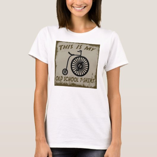 これは私の古い学校のTシャツです Tシャツ (正面)