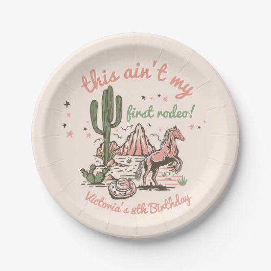 これは私の最初のロデオ女性のカーボーイ誕生日ではない ペーパープレート (正面)