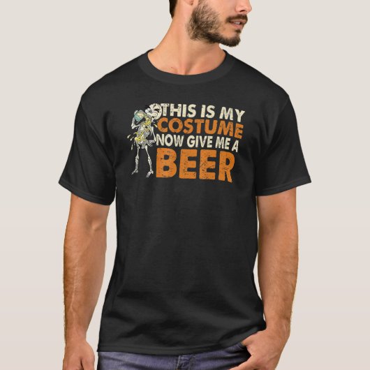 これは私の衣装与えでビールだ Tシャツ (正面)