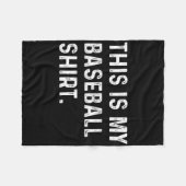 これは私の野球のシャツだ – ピッチャーMom Da フリースブランケット (正面(横))