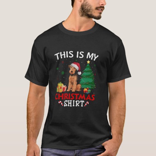 これは私のAiredale Terrier犬サンタハットクリスティマ Tシャツ (正面)