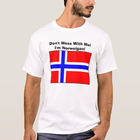 これはNorweiganの公式のデザイン!です!! Tシャツ (正面)