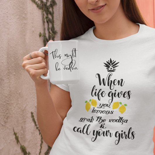 これはVodka Coffee Mug手書きスクリプトである可能性がある コーヒーマグカップ