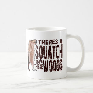 これらの森のかわいいSQUATCH -ビッグフットのギアを見つけること コーヒーマグカップ