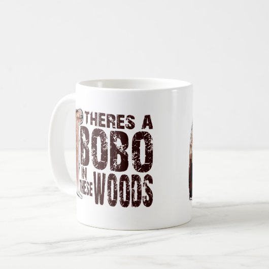 これらの森の-かわいいボボSQUATCHビッグフットを見つけること コーヒーマグカップ (正面左)