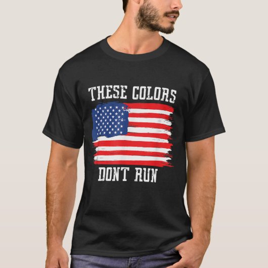 これらの色はアメリカ走愛国的な国旗ではない Tシャツ (正面)