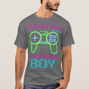 これらの誕生日少年の姉妹マッチングビデオゲーム Tシャツ