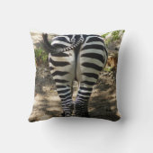 これらを縞で飾りますさせます私のお尻の一見を大きくして下さい クッション (裏面)