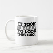 これを見るには65年かかった コーヒーマグカップ (左)