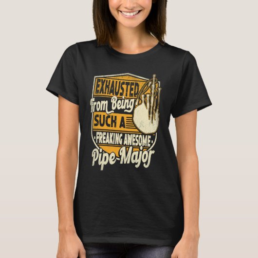 こんな恐ろしいパイプで疲れ果て素晴らしる Tシャツ (正面)