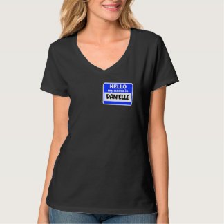 こんにちはおもしろいこんにちは私の名前はDanielle On Nametag Intr Tシャツ