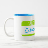 こんにちは私の名前はCHUCK Nametagグリーンブルーオフィス ツートーンマグカップ (左)