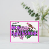 こんにちは ニューハンプシャーから 紫のフィンチとライラックを添えて ポストカード (スタンド正面)