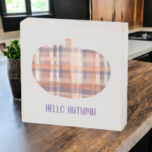 こんにちは 秋のオレンジ色の水彩画のようなグレーのタータンのかぼちゃ