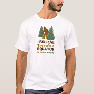 こ信じの森にスクアッチがある Tシャツ