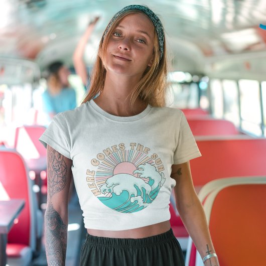 こ来この太陽 Tシャツ