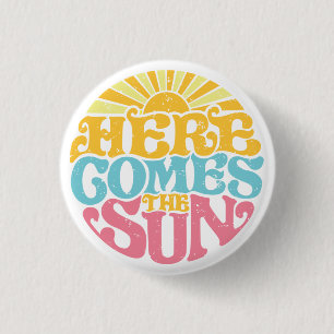 こ来こThe Sun (Summer Vibes Holiday) Tシャツ 缶バッジ