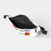 こ生まれそLGBTレインボーストライプー ファニーパック (見開き)