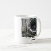 ごまかしの隠しだての双生児のターボマグ コーヒーマグカップ (正面右)