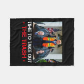 ごみの切り札のガービージェの男を取り出す時間 フリースブランケット (正面(横))