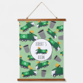 ごみトラックのパターン少年の名前のリサイクル 吊り下げ型タペストリー (正面)