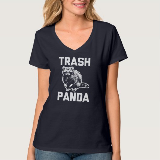 ごみパンダおもしろいことわざ皮肉な動物のタヌキ Tシャツ (正面)