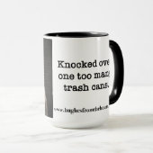 ごみ箱が一つ多過ぎる マグカップ (正面右)