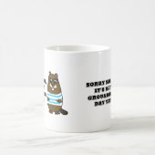 ごめんサリー、まだグラウンドホッグの日じゃない!マグ コーヒーマグカップ (中央)