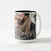 ご多幸を祈る ツートーンマグカップ (正面右)