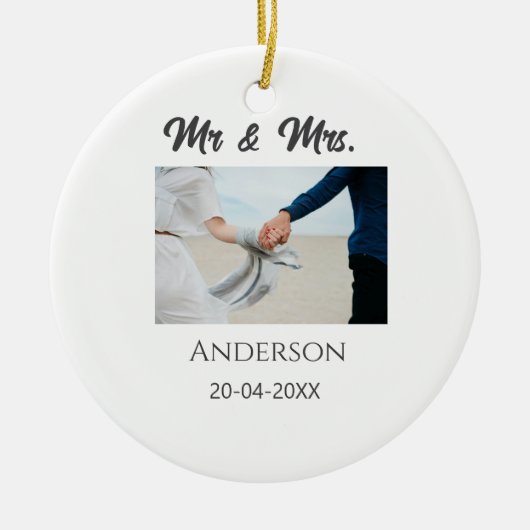 ご夫婦の姓 結婚記念日 年  結婚のお祝いギフト セラミックオーナメント (正面)