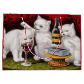 ご馳走の三匹の幸せな子猫 ラージペーパーバッグ (裏面)