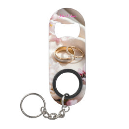 さくらと結婚指輪 キーホルダー栓抜き