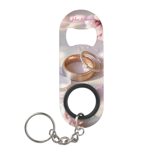 さくらと結婚指輪 #2 キーホルダー栓抜き (正面)