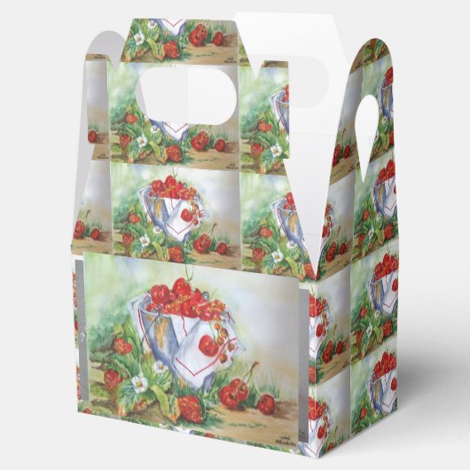 さくらんぼとイチゴを鉄の錆びたバケツ フェイバーボックス (オープン)