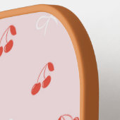 さくらんぼとボウライトピンクのピックボールパドル ピックルボールラケット (左詳細)