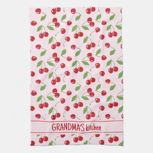 さくらんぼのパター淡い色のン（ピンクの名前エプロン付き） キッチンタオル (縦)
