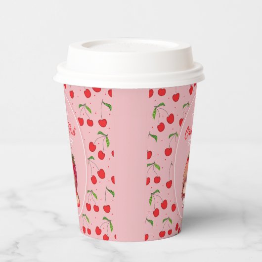 さくらんぼの最初の誕生日パーティーの招待 紙コップ (左)