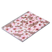 さくらんぼの花で作られた水色の継ぎ目のない模様 ノートブック (左側)