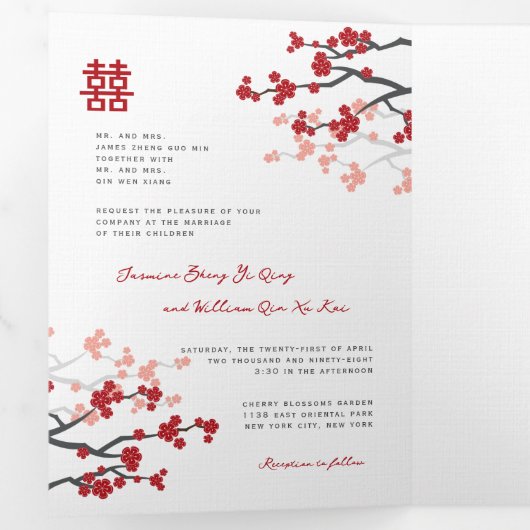 さくらんぼの花とバイリンガル中国の結婚の写真 三つ折り招待状 (内部最初)