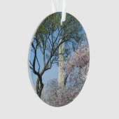 さくらんぼの花とワシントンのモニュメント オーナメント (正面)