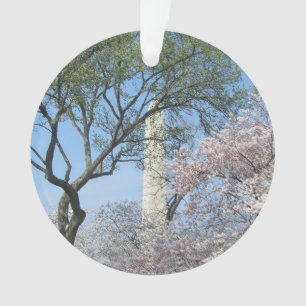 さくらんぼの花とワシントンのモニュメント オーナメント