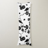 さくらんぼの花に咲く白黒鳥 ボディピロー (正面縦)