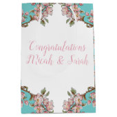 さくらんぼの花のベビーシャワー ミディアムペーパーバッグ (正面)