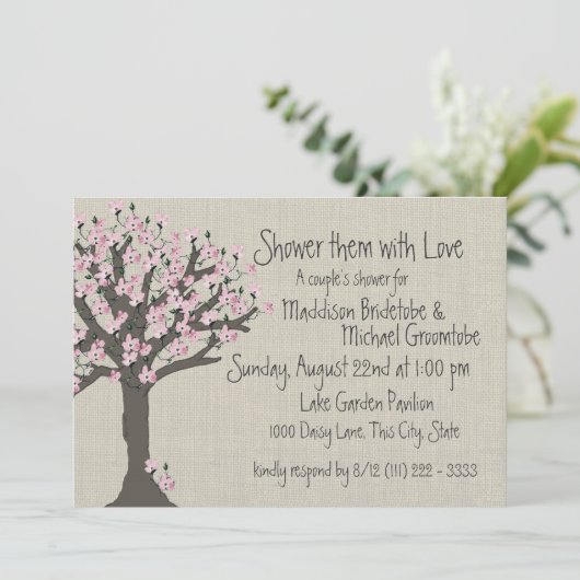 さくらんぼの花の木のカップルのシャワー 招待状 (スタンド正面)