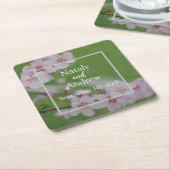 さくらんぼの花の緑の背景のフローラ スクエアペーパーコースター (アングル)