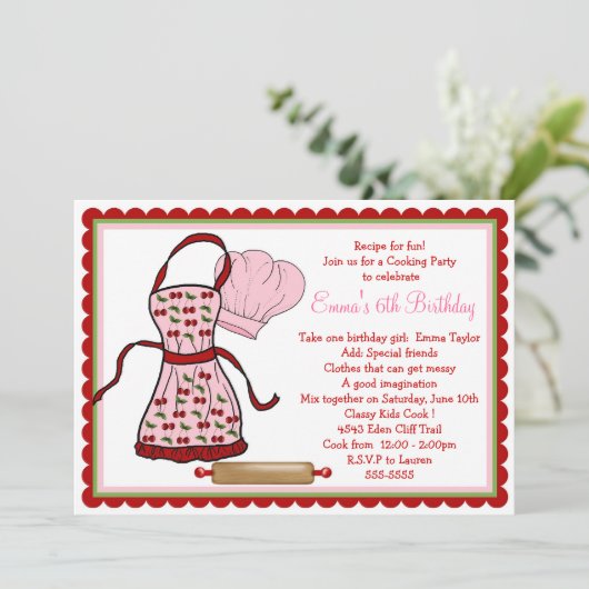 さくらんぼエプロンとシェフハット誕生日招待状 招待状 (スタンド正面)
