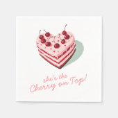 さくらんぼオントップピンクハートケーキブライダルシャワー スタンダードカクテルナプキン (正面)