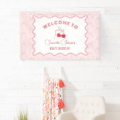 さくらんぼオントップピンクボウ誕生日 横断幕 (インサイチュ)