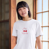さくらんぼオントップピンクボウ赤ちゃんシャワー親Tシャツ Tシャツ